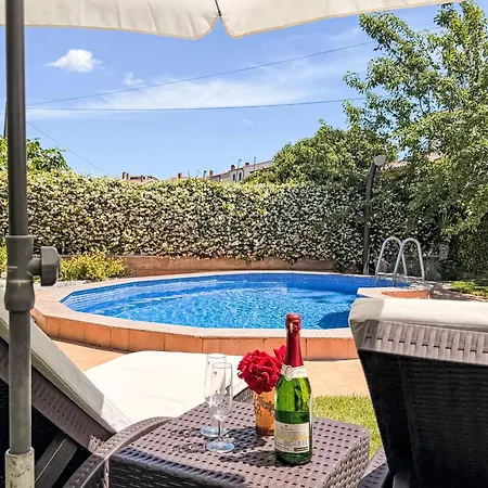 Apartment Ein Im Zweirosen By Interhome