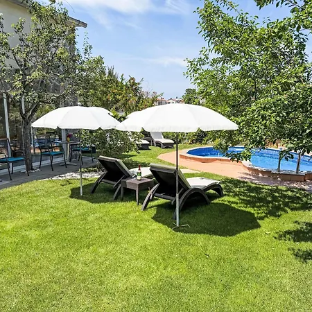 Ein Im Zweirosen By Interhome Apartment